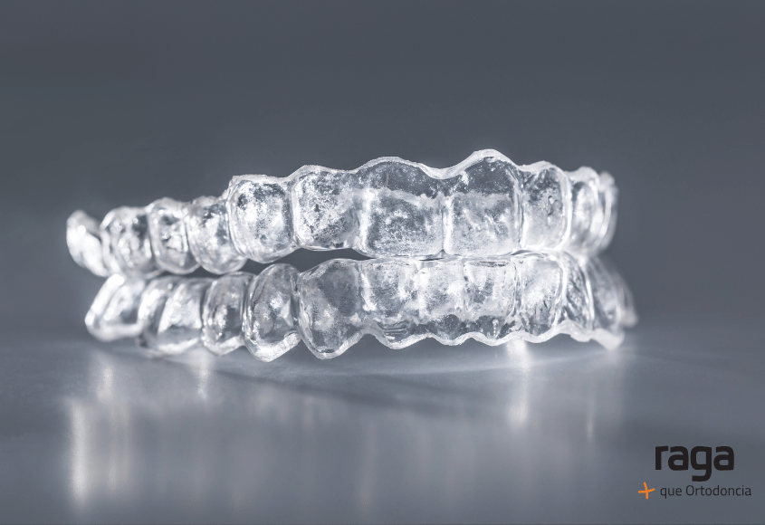 Ortodoncia invisible para mordida cruzada